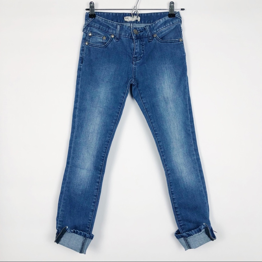 Free People Cropped Skinny Jeans Ankle Zipper